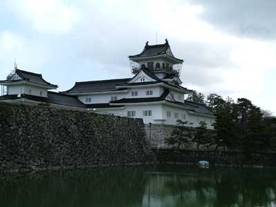 写真:05.富山城天守