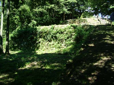 写真:15.温井屋敷から二の丸へ