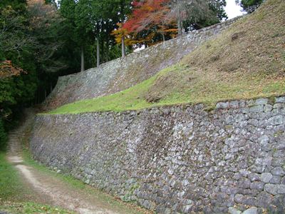 写真:18.出丸と本丸の間