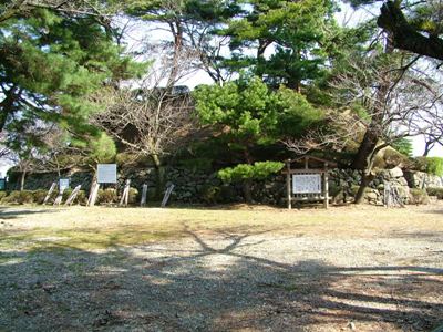 写真:01.本丸下の広場