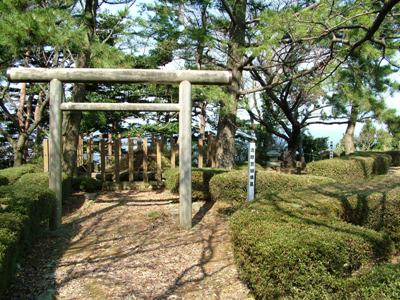 写真:08.三の丸にある北陸の宮墳墓